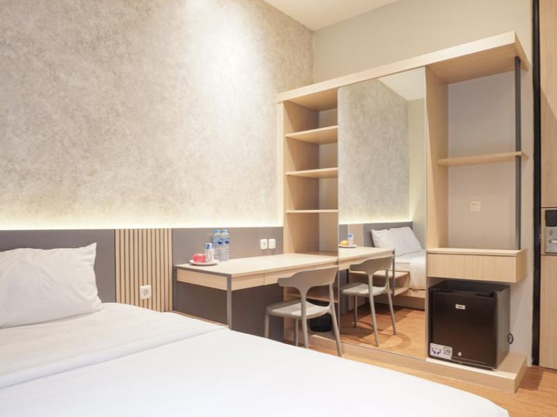 2025Jun0808photo_6210546599080346567_y